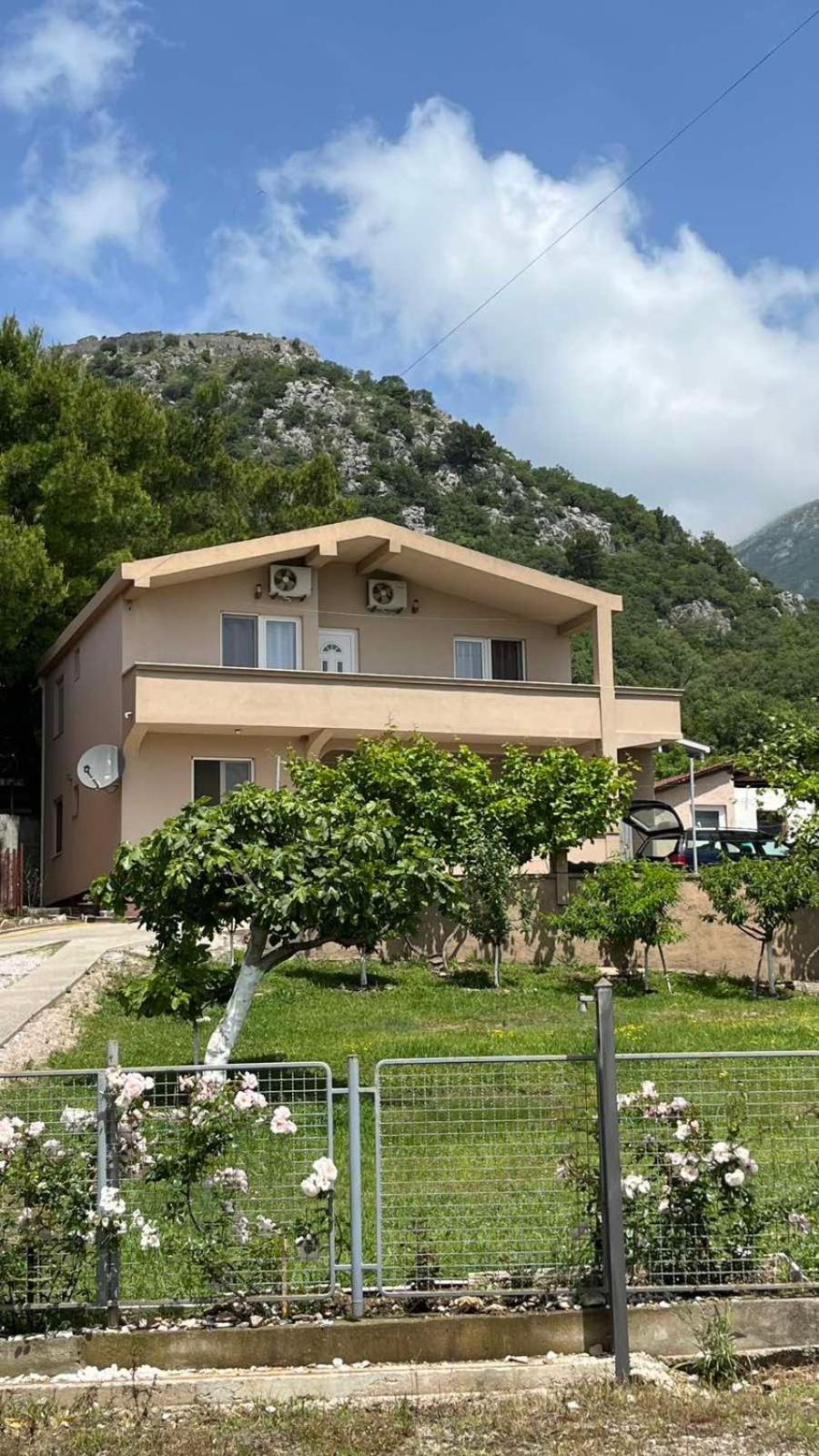 Apartmani Joca 苏托莫雷 外观 照片